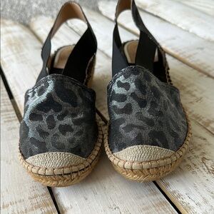 Vidorreta Leopard Wedge Shoe Size 39 or women’s 8 New